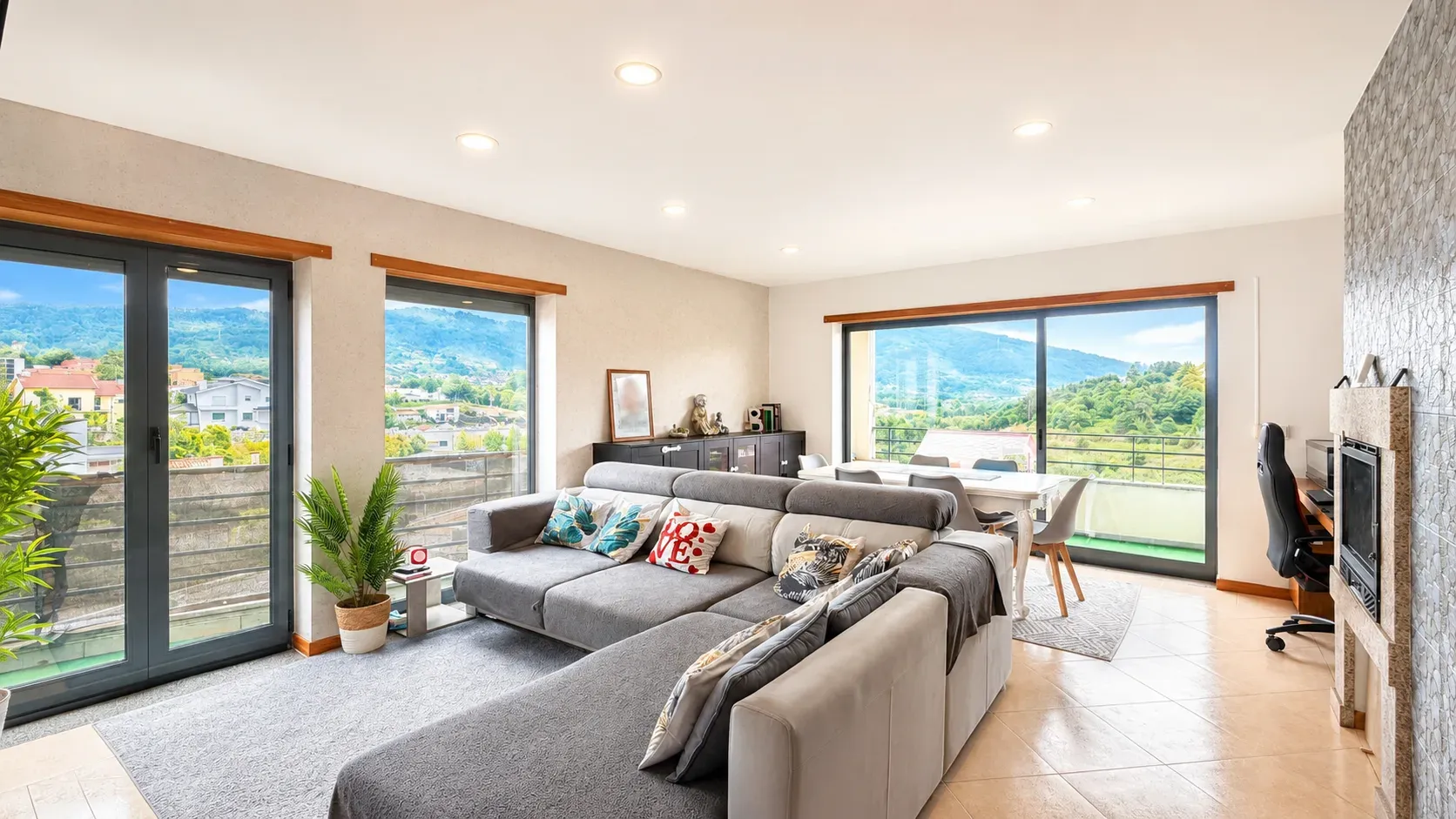 Apartamento T3 em Ponte da Barca - Vistas Panorâmicas do Rio Vade